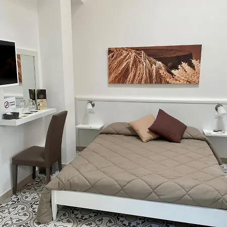 فندق مبيت وإفطار Casa Birra Salento 3*