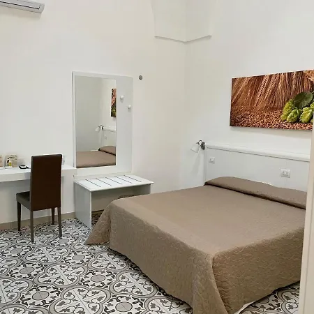 فندق مبيت وإفطار Casa Birra Salento 3*